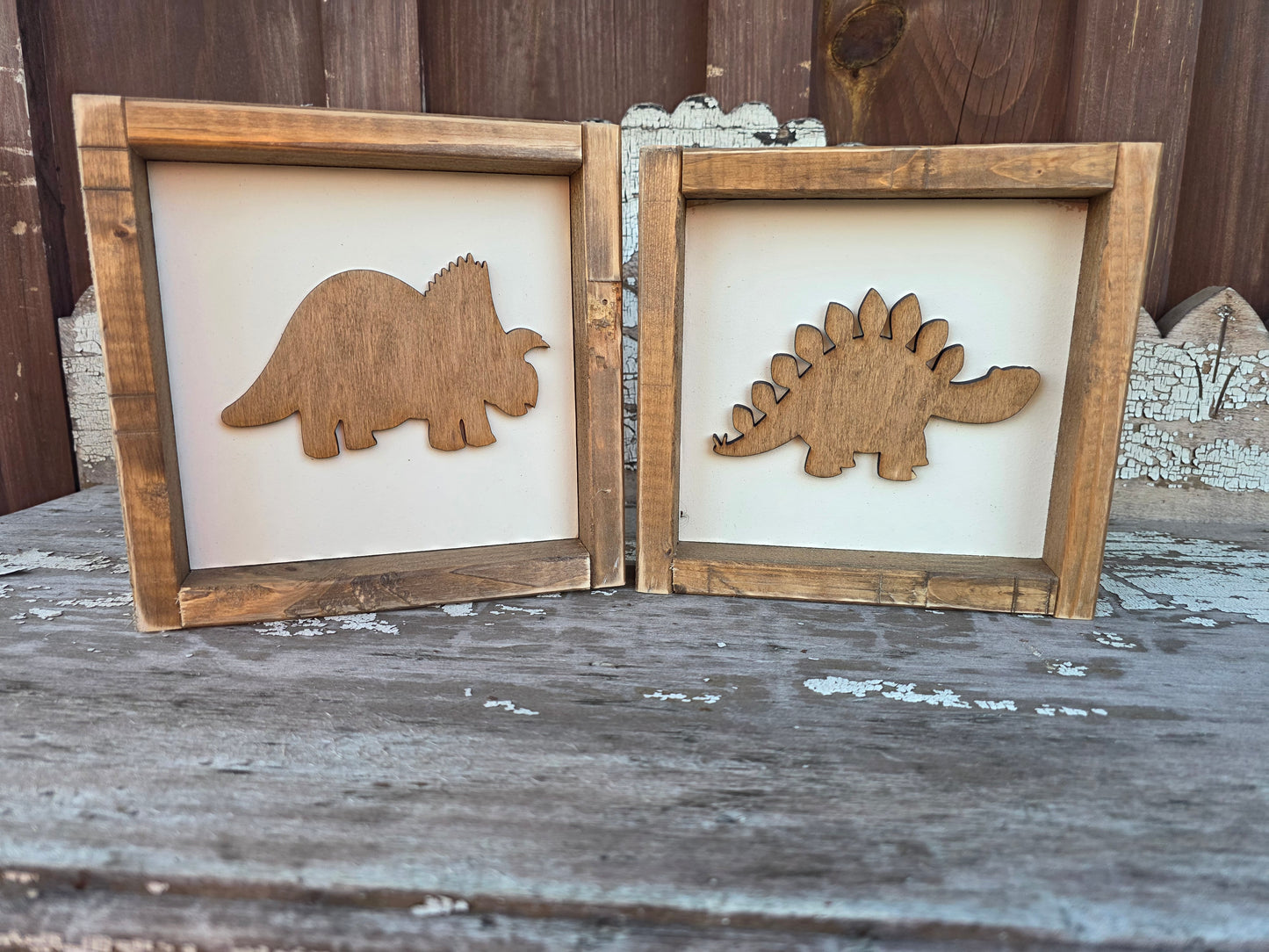 2 pack Dino