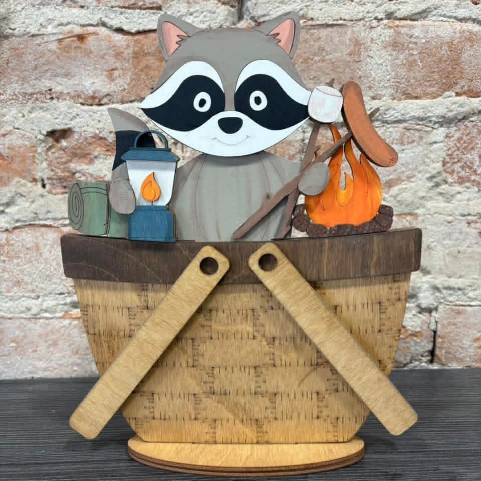 Basket with 1 insert ( additional interchangeable inserts coming soon)