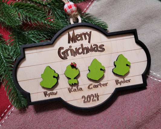 Oversized Grinch Family Ornament